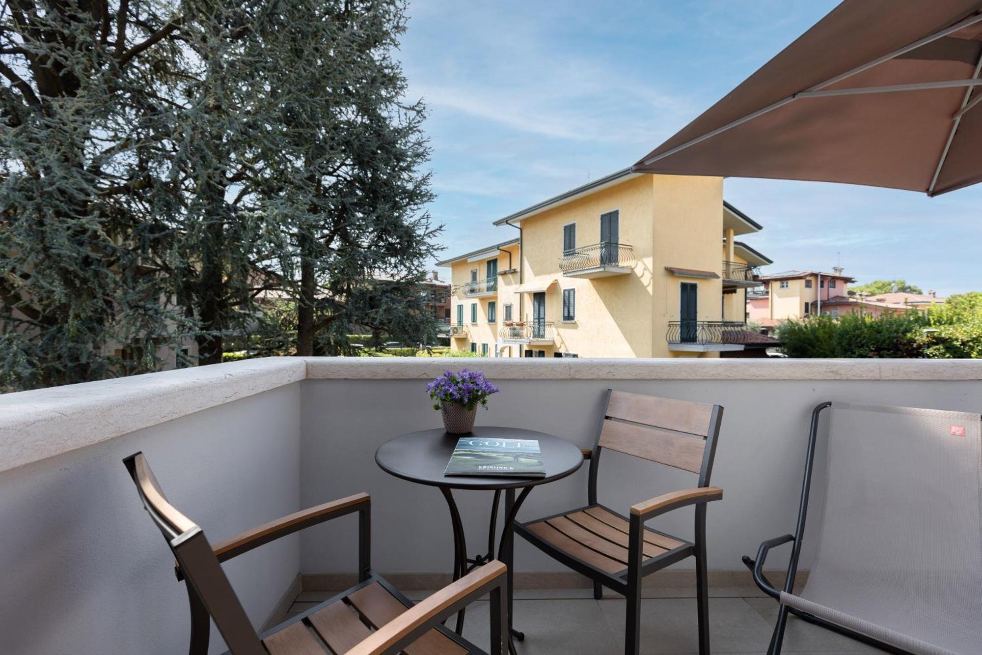 Bed and Breakfast Charming Sirmione Exterior foto